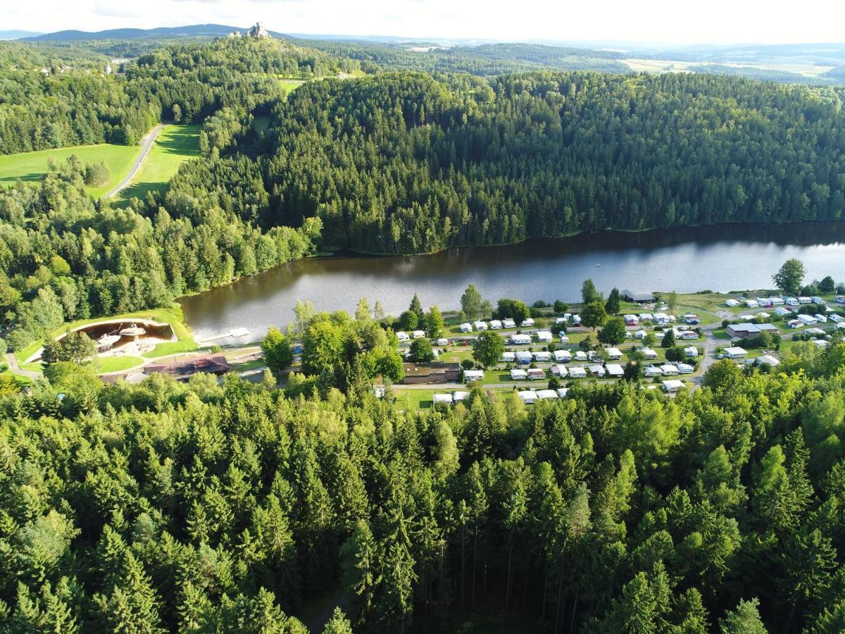Freizeit- Und Campinganlage Gaisweiher Flossenburg Ngoại thất bức ảnh